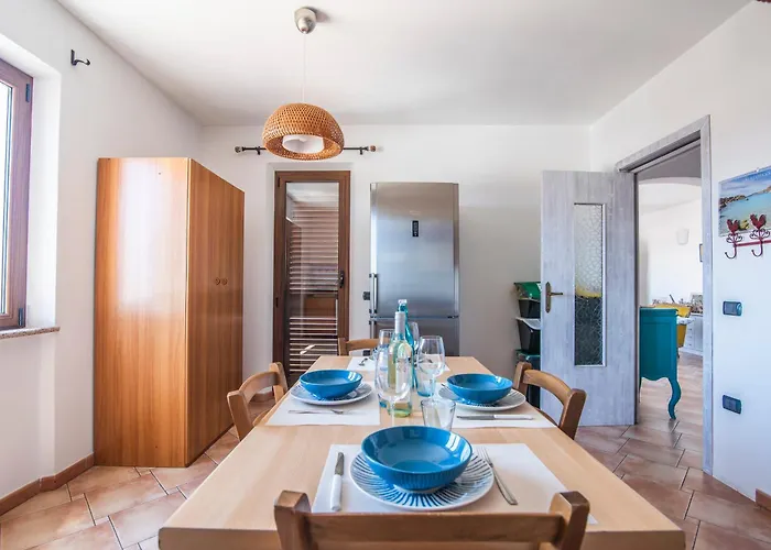 The Blue Whale - Happy Apartment La Maddalena (Sassari)